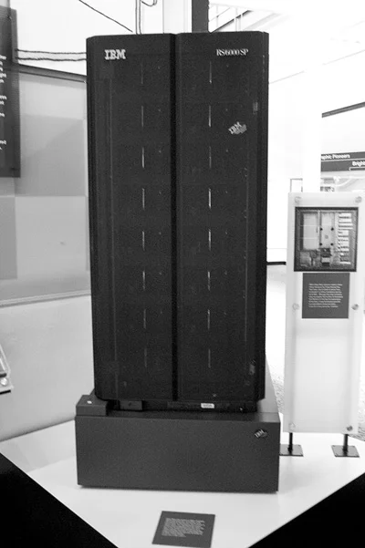 A Deep Blue computer cabinet displayed at the Computer History Museum in 2007.